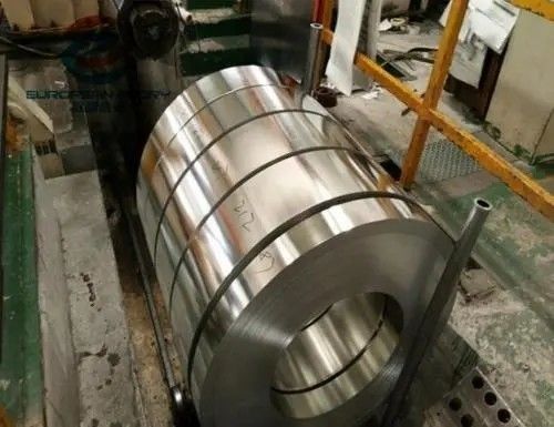 SAE1006 Strisce di acciaio al carbonio laminate a freddo spessore 0,2-1,5 mm